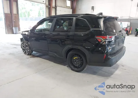 2025 Subaru Forester Touring z USA, uszkodzony, nr VIN JF2SLDTC7SH404013